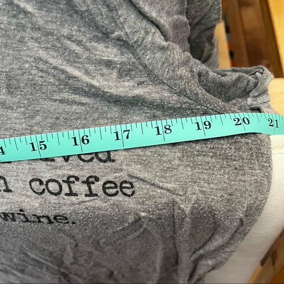 “Mombie” t-shirt - Picture 6 of 8